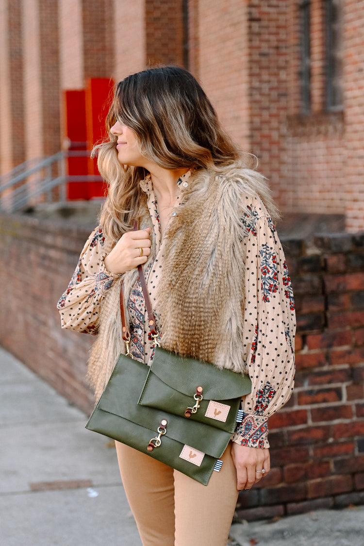 •TAOS• hunter green leather crossbody bag