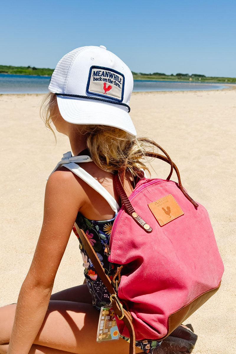 カゴバック Pink Wax Canvas Backpack with Crossbody Strap | Meanwhile Back on