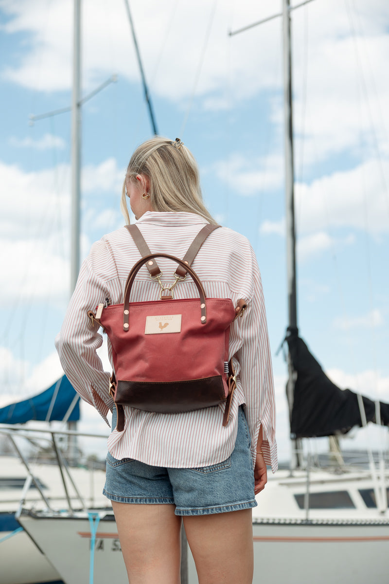 【 GWセール】VANMOOF/Tiny Nantucket Waxed Canvas Small Tote | Meanwhile Back on the Farm
