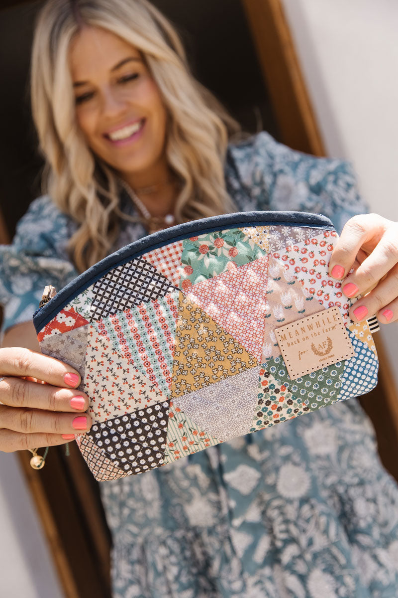 Annie's Finds Limited Edition: Quilted Clutch
